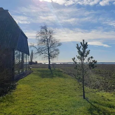 Timber House With Sea View In Guldborg